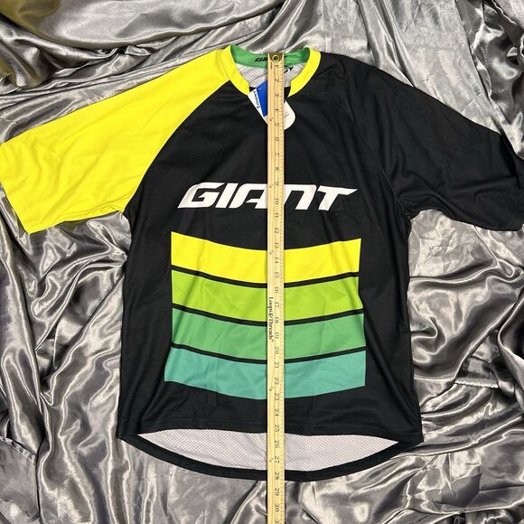 Giant Bicycles MTB Specific Short Sleeve Jersey Size M / L Green Transfer Series - Picture 8 of 15